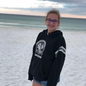 Meet your Posher, Avery